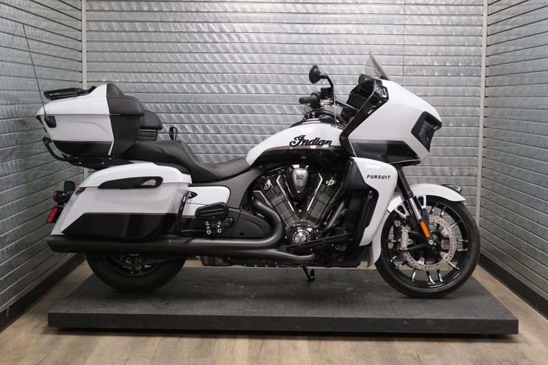 NEW 2025 INDIAN MOTORCYCLE PURSUIT DARK HORSE Image 2