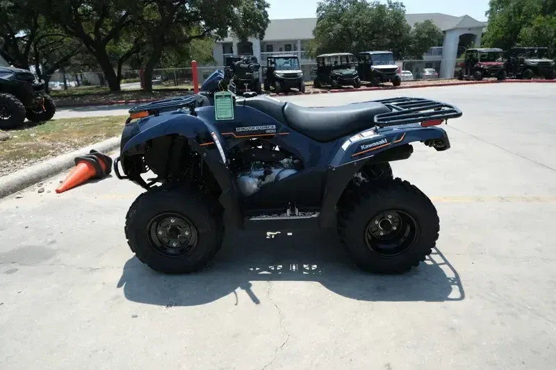 2025 Kawasaki BRUTE FORCE 300 GRAYISH BLUE Image 9