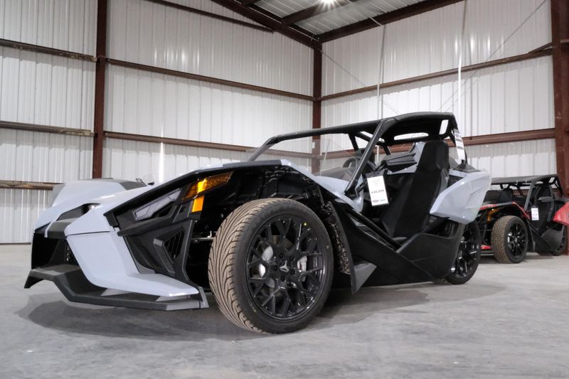 2024 Polaris SLINGSHOT SL AUTODRIVE OCEAN GRAYImage 7