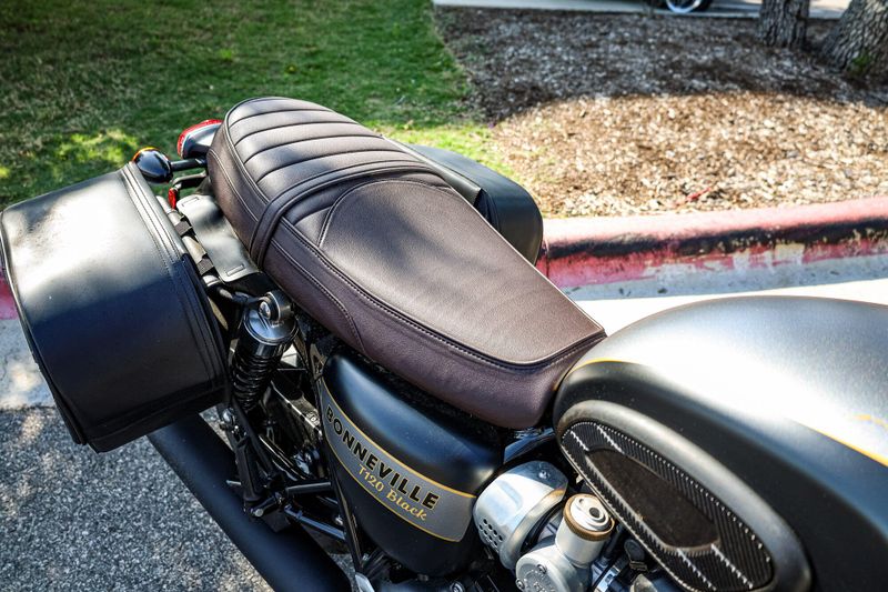 2022 Triumph BONNEVILLE T 120 BLACK EURO 5A BASE Image 8