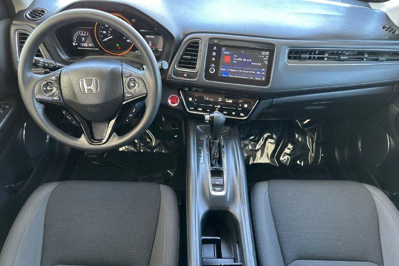 Used 2022 Honda HR-V EXImage 12