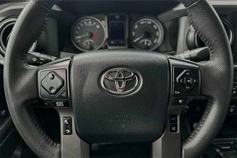 2019 Toyota Tacoma Image 20