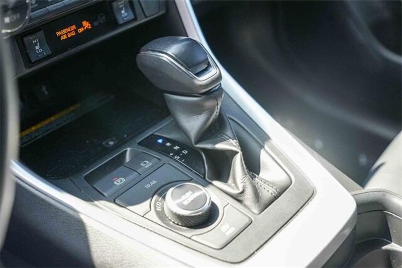 Used 2021 Toyota RAV4 Hybrid XSEImage 20