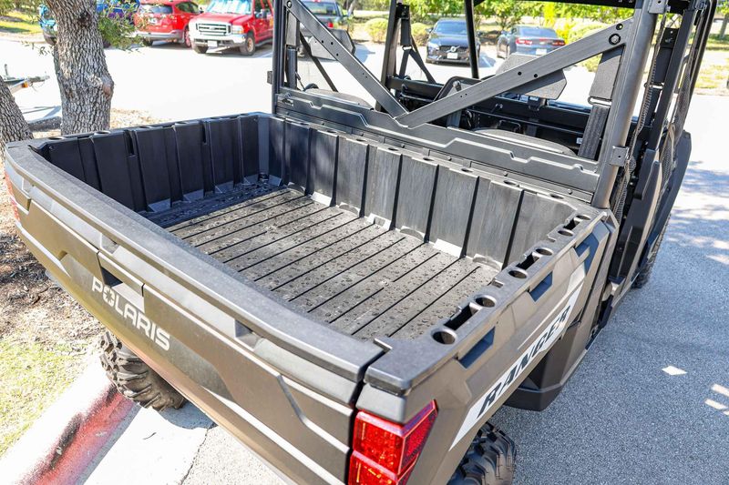 New 2026 Polaris RANGER CREW 1000 PREMIUM  MIRAGE BEIGE Image 20