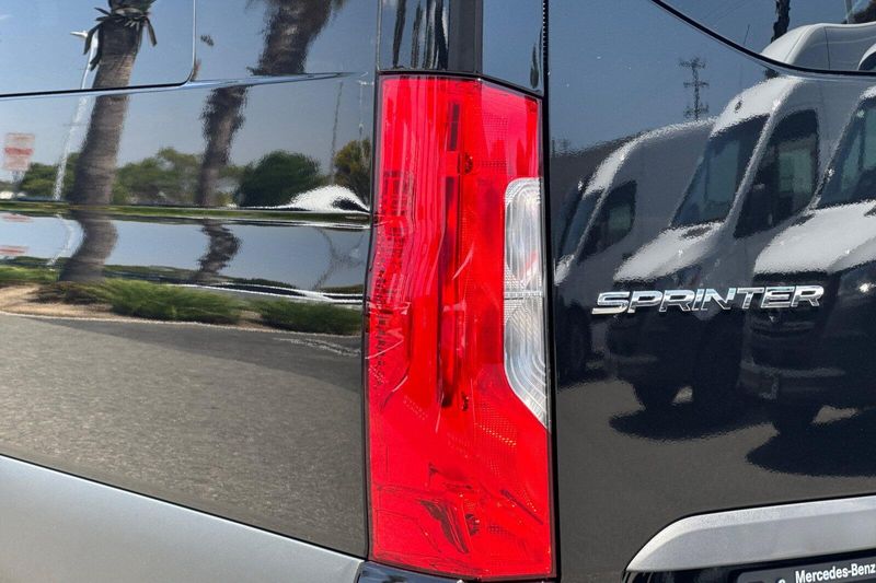 New 2026 Mercedes-Benz Sprinter 3500 Cargo 170 WBImage 21