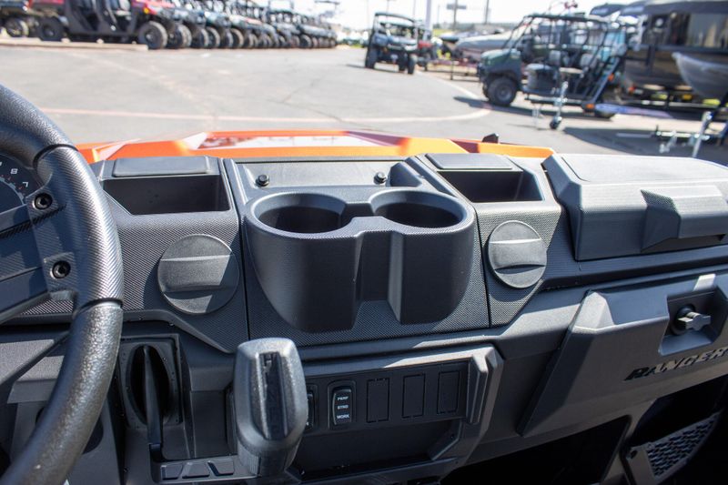 NEW 2026 POLARIS RANGER CREW XP 1000 PREMIUM Image 16