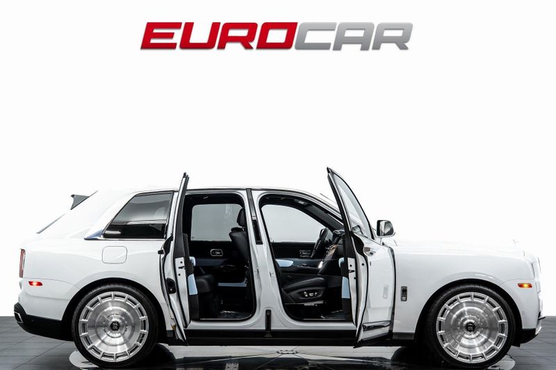 Used 2024 Rolls-Royce Cullinan *BESPOKE INTERIOR * SHOOTING STAR HEADLINER*Image 8