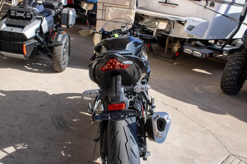 NEW 2026 KAWASAKI NINJA ZX6R ABS Image 7