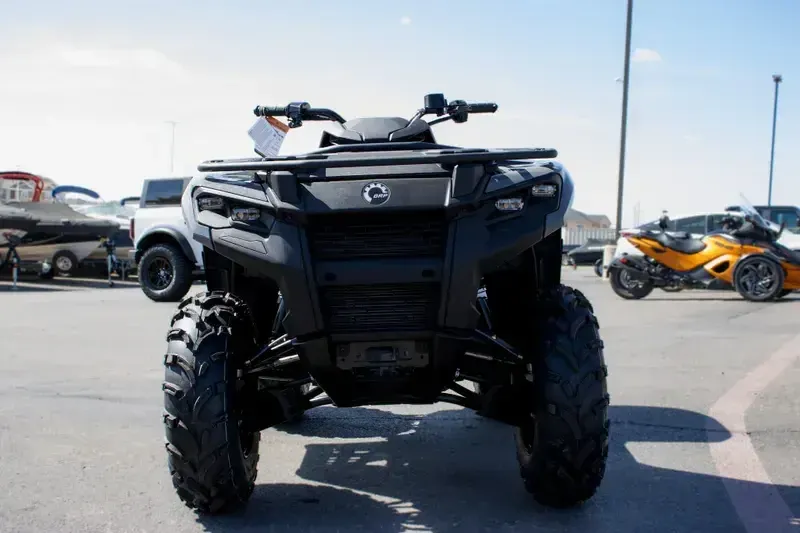 2025 Can-Am OUTLANDER DPS 500 GRANITE GREY Image 10