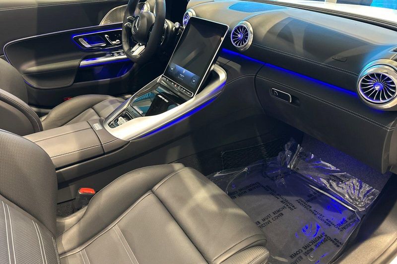 New 2026 Mercedes-Benz SL-Class SL 55 AMGImage 12