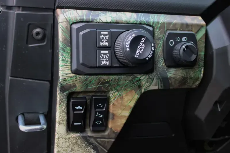 2025 Polaris RANGER CREW XD 1500 NORTHSTAR EDITION ULTIMATE PURSUIT CAMO Image 5