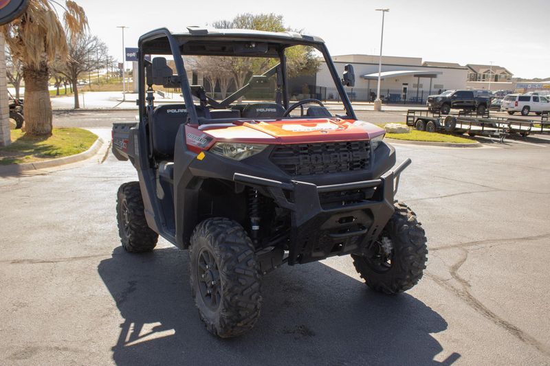 USED 2020 POLARIS RANGER 1000  EPS  PAINT SUNSET RED Image 1
