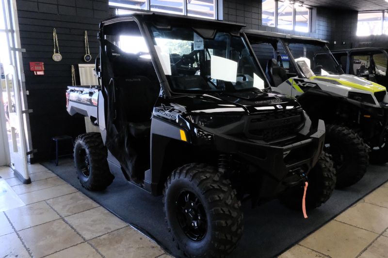 2025 Polaris RANGER XP 1000 PREMIUM  ONYX BLACK PremiumImage 18