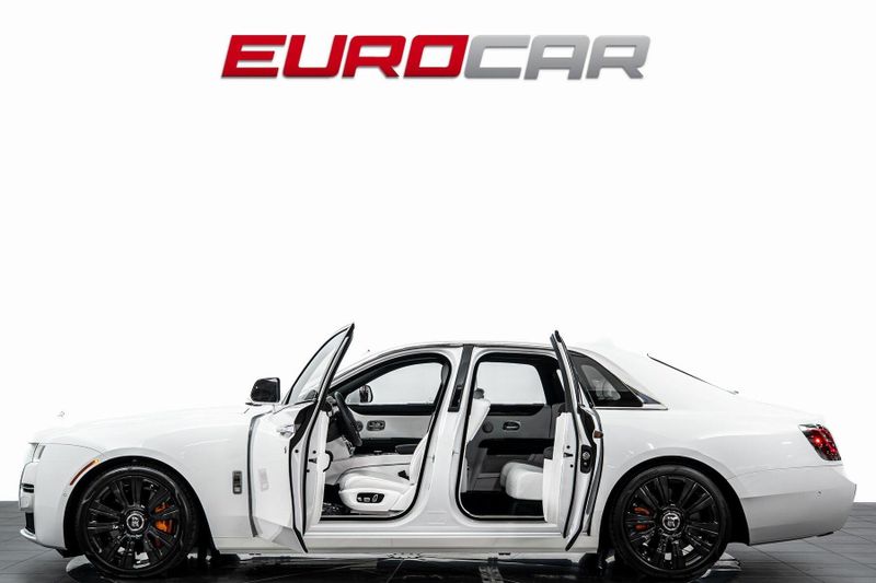 Used 2024 Rolls-Royce Ghost *STARLIGHT HEADLINER*Image 3