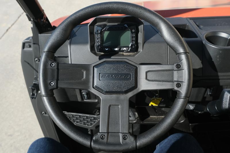 NEW 2026 POLARIS RANGER CREW 1000 PREMIUM Image 11