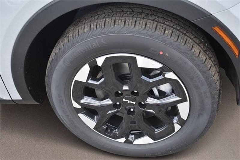2025 Kia Sorento SImage 11