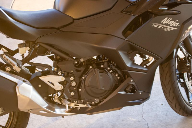 NEW 2026 KAWASAKI NINJA 500 ABS Image 14