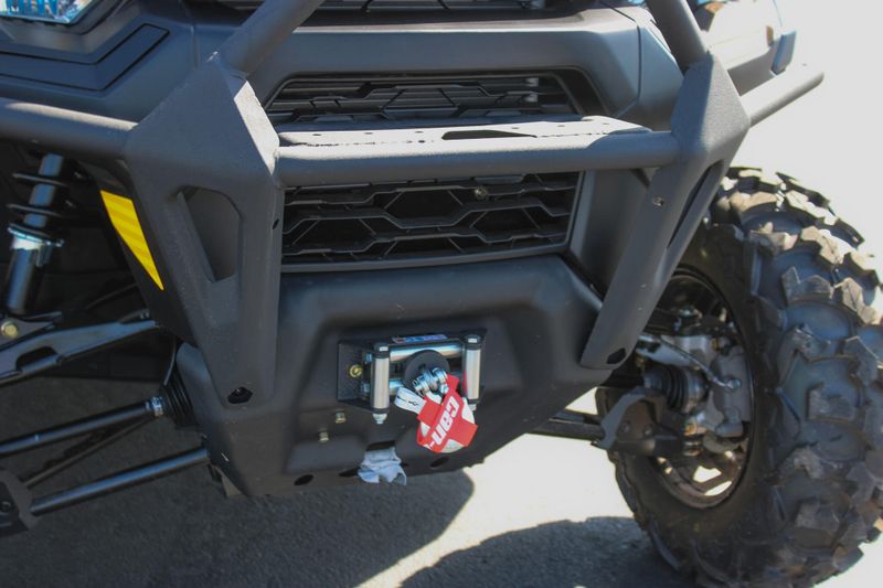 NEW 2025 CAN-AM DEFENDER MAX XT HD9 Image 11