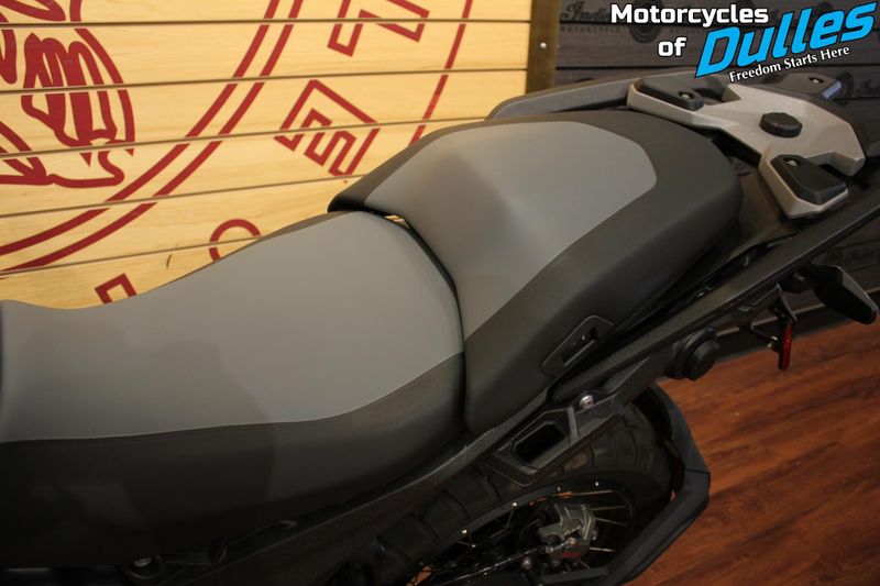 2025 BMW R1300GS ASA Image 15