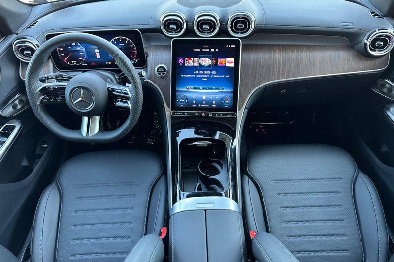 New 2026 Mercedes-Benz GLC-Class GLCGLC 300Image 11