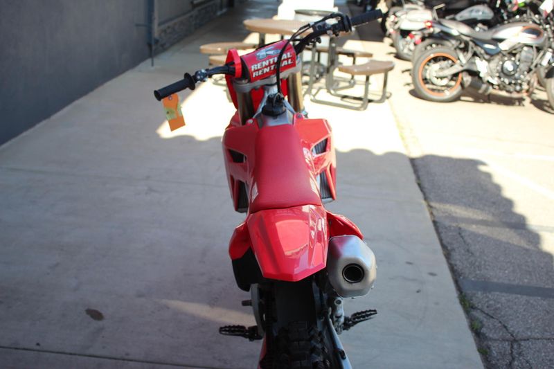 2022 Honda CRF 250R Image 6