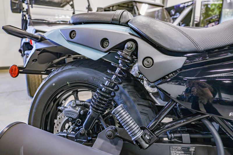 NEW 2025 KAWASAKI ELIMINATOR SE ABS Image 10