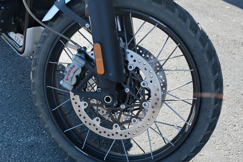 USED 2022 TRIUMPH SCRAMBLER 1200 Image 13