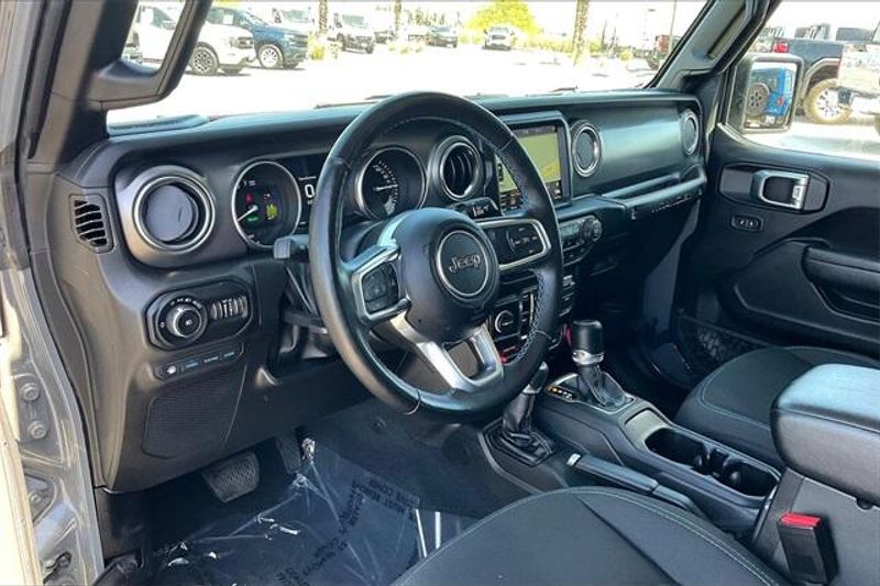 2022 Jeep Wrangler 4xE Unlimited Rubicon 4xeImage 14