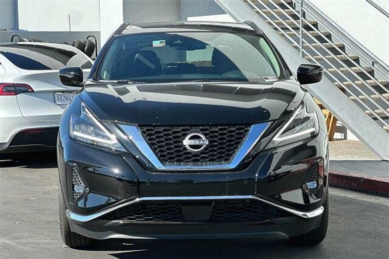 2024 Nissan Murano SV in a Super Black exterior color and Graphiteinterior. BEACH BLVD OF CARS beachblvdofcars.com 