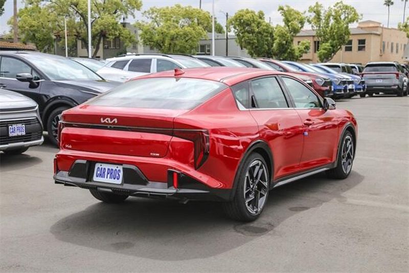 New 2025 Kia K4 GT-LineImage 17