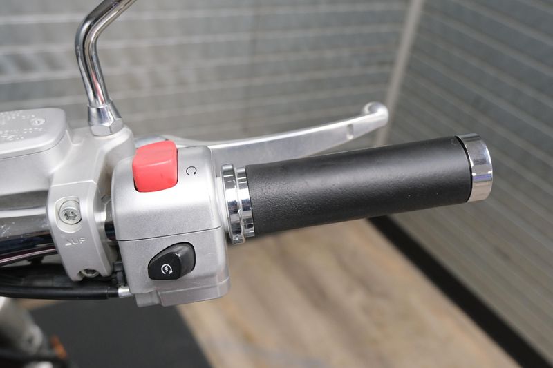 USED 2009 SUZUKI BOULEVARD M109R Image 20