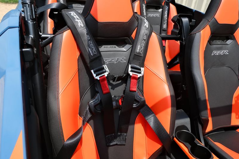 2025 Polaris RZR PRO S 4 PREMIUM ORANGE RUST AND ZENITH BLUE Image 25