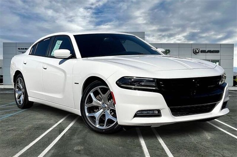 2016 Dodge Charger R/TImage 12