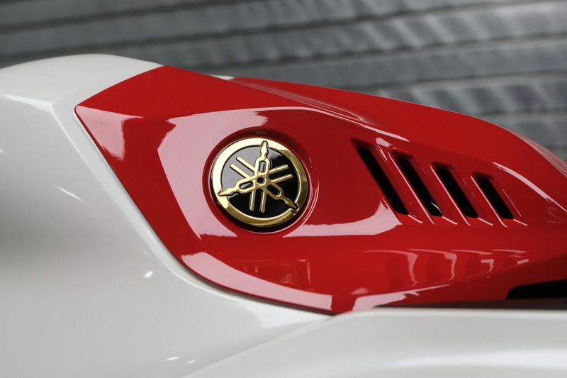 NEW 2026 YAMAHA YZFR3 ABS 70TH ANNIVERSARY EDITION Image 14