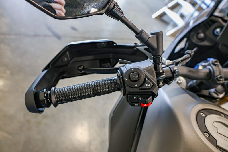 2025 Yamaha TENERE 700  TECH TITANIUM Image 5