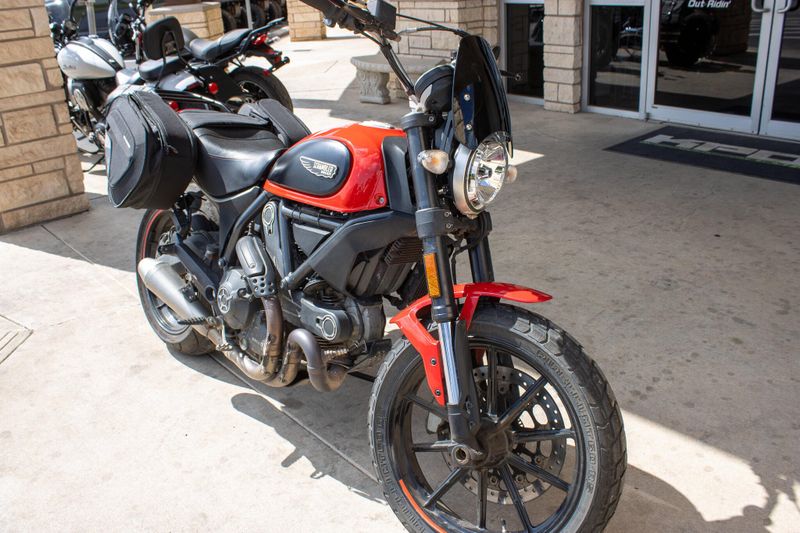 USED 2016 DUCATI SCRAMBLER ICON Image 3