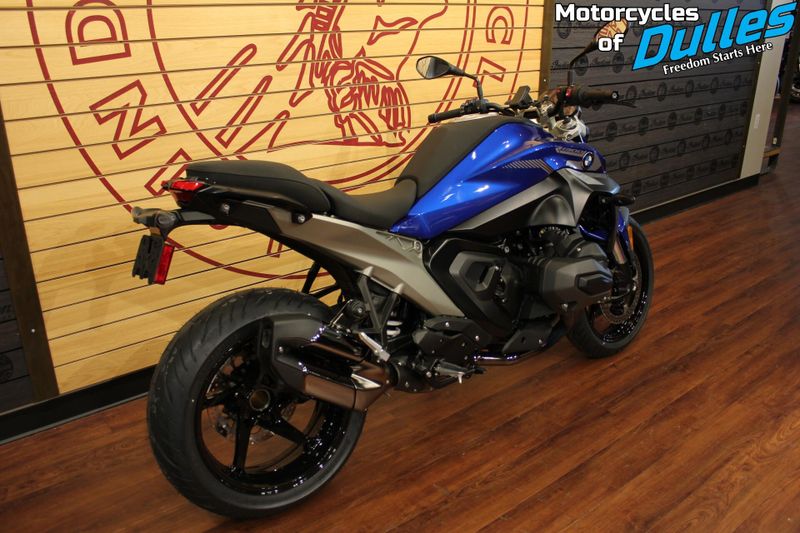 2026 BMW R1300R ASAImage 8