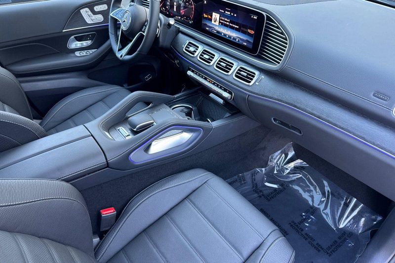 New 2026 Mercedes-Benz GLS 450Image 15