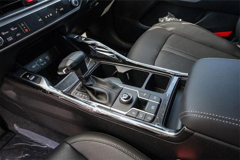 2025 Kia Sorento SImage 39