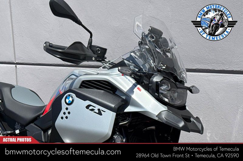 2025 BMW F 900 GS AdventureImage 8