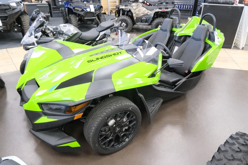 NEW 2025 POLARIS SLINGSHOT SL MANUAL  in a LIQUID LIME exterior color. Family PowerSports (877) 886-1997 familypowersports.com 