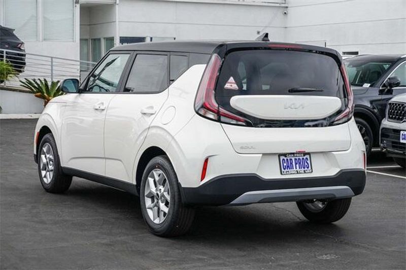 New 2025 Kia Soul SImage 13