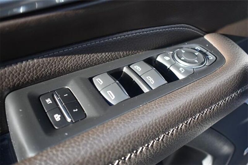 Used 2021 GMC Yukon DenaliImage 29