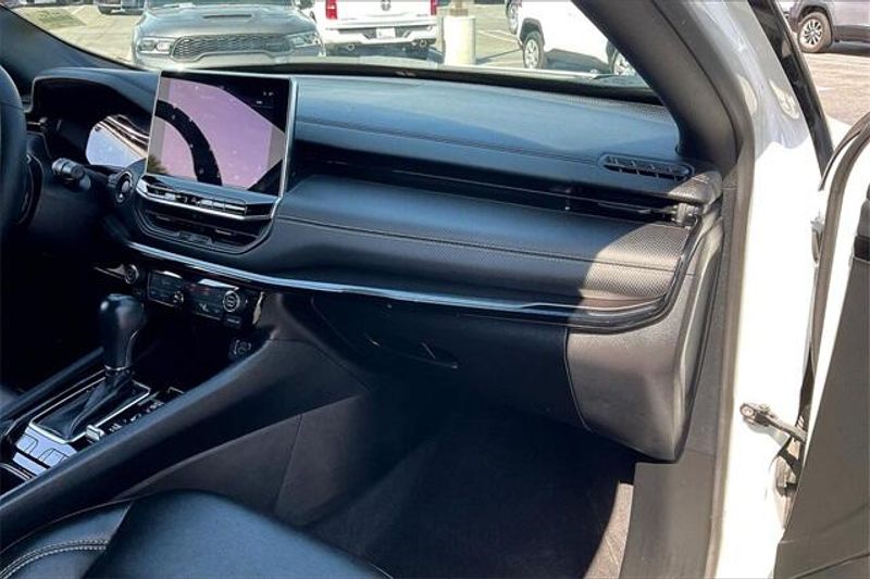 2023 Jeep Compass AltitudeImage 16