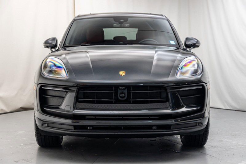 2024 Porsche Macan Image 8