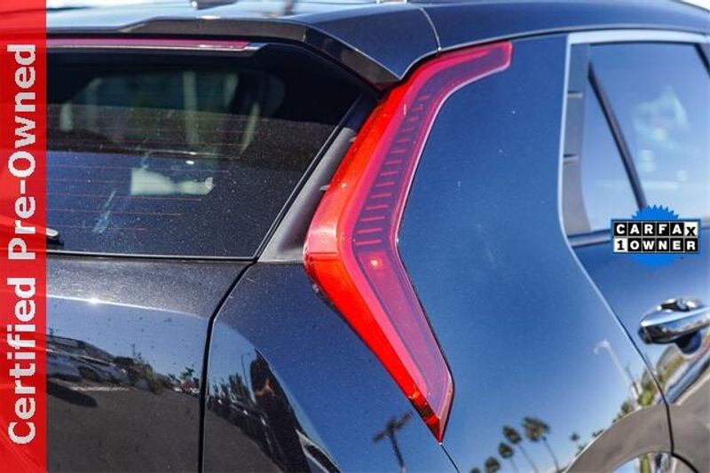 Used 2024 Kia Niro Plug-In Hybrid SXImage 11