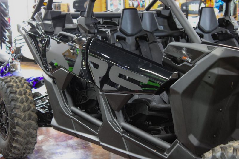 2025 Can-Am MAVERICK X3 MAX X RS TURBO RR TRIPLE BLACK Image 12