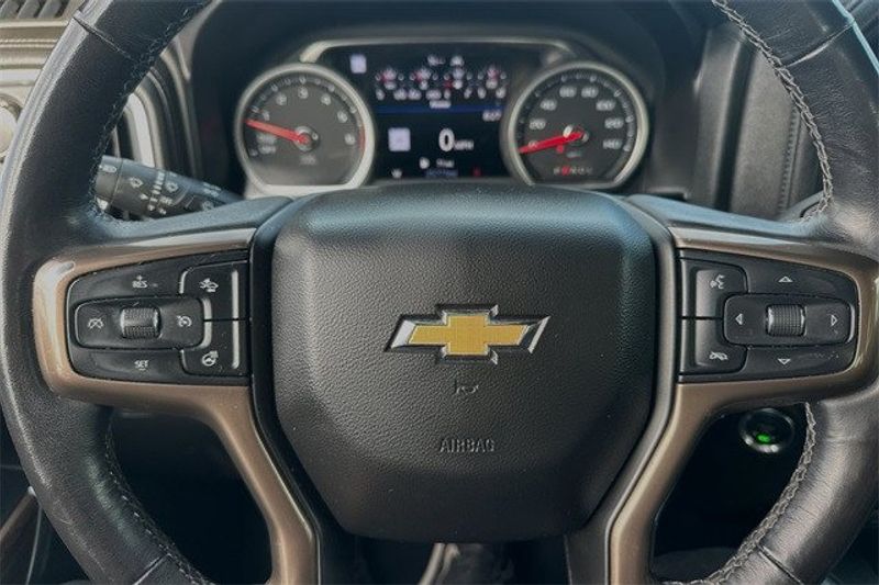 2019 Chevrolet Silverado 1500 High CountryImage 21