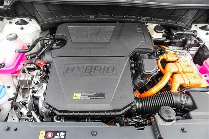 2025 Kia Niro LXImage 27