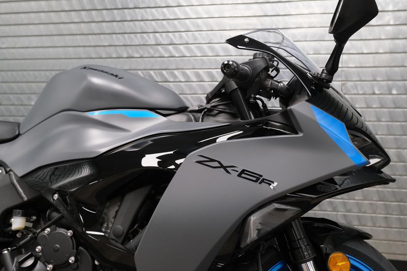NEW 2026 KAWASAKI NINJA ZX-6R Image 9
